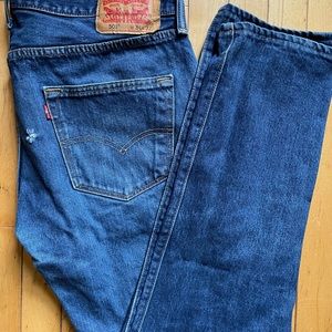 Levi 501’s blue-jeans (button fly!) W 34 L 32